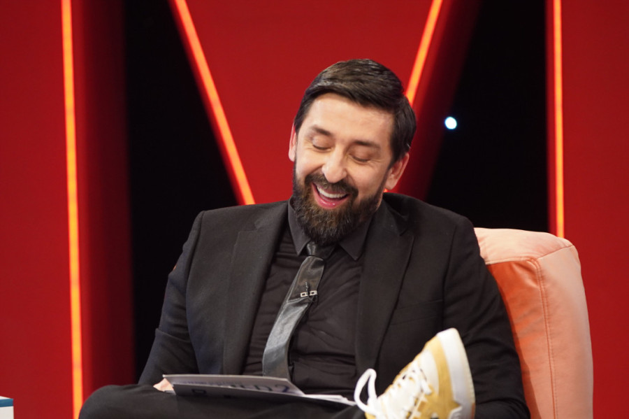 Ognjen Amidžić je ovako izgledao na početku karijere: Kilograma je bilo manje, kosa duža, a tu je i minđuša (FOTO)