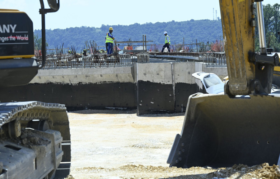 Brza saobraćajnica Iverak - Lajkovac u završnoj fazi: Vesić- gotova u septembru, najkasnije oktobru (FOTO)