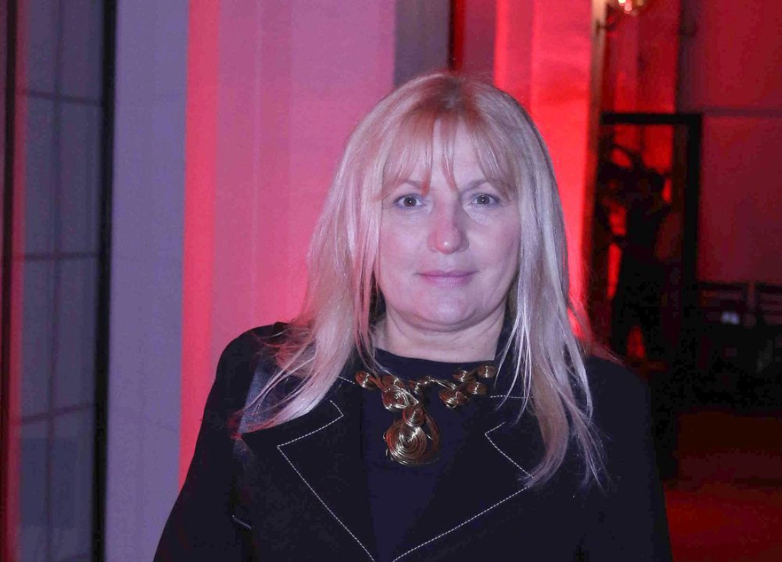 "Stavila mi je nož u krevet!" Vesna de Vinča bila na meti ljubomorne devojke: Htela je da se nabodem