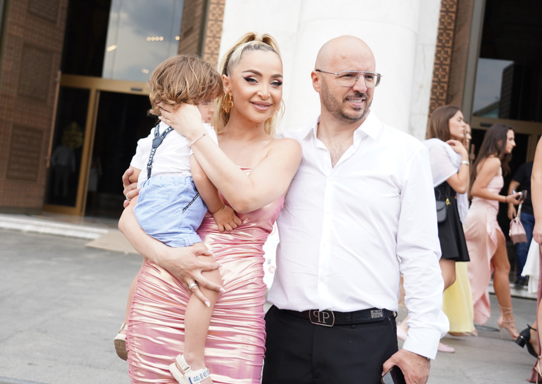 Muž Maje Berović vozio kamione, a danas je veliki biznismen! Dolazio joj je na nastupe, a zaljubila se u njega sa 17 godina