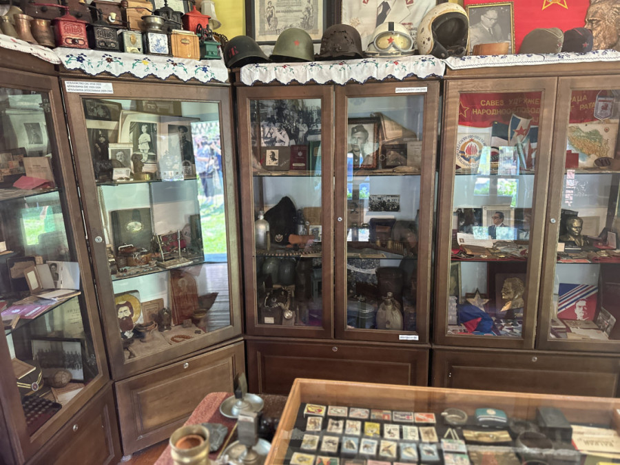 Saša u Zlakusi napravio jedinstven muzej: Obilaze ga naši đaci, ali i Indonežani i Japanci (FOTO)