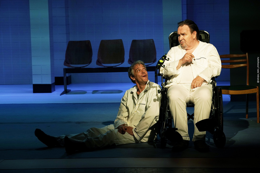 „Nije smrt biciklo (da ti ga ukradu)“ u Narodnom pozorištu: Surova intimna priča (FOTO)