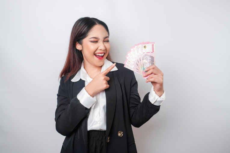 Finansijski horoskop za jul: Koga čeka povišica pred kraj meseca, a ko će da ode u debeli minus