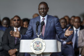 Predomislio se posle smrtonosnih protesta: Predsednik Kenije povukao kontroverzni zakon