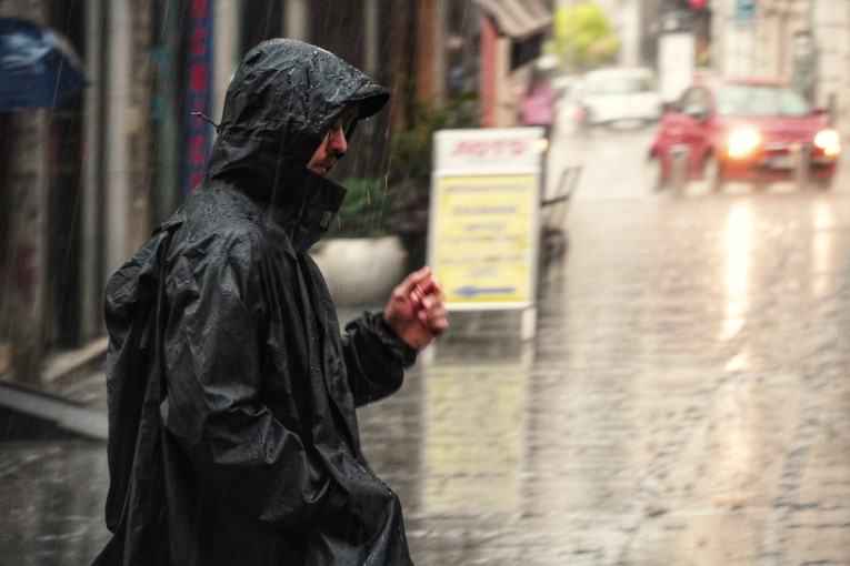 Upozorenje RHMZ: Stiže velika količina padavina, moguća izlivanja i u Beogradu!