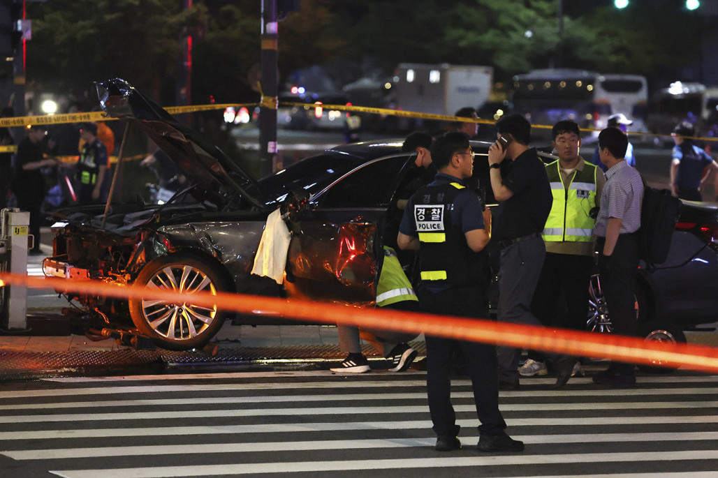 Automobilom ueteo među pešake i ubio najmanje devetoro ljudi! Užas u Seulu