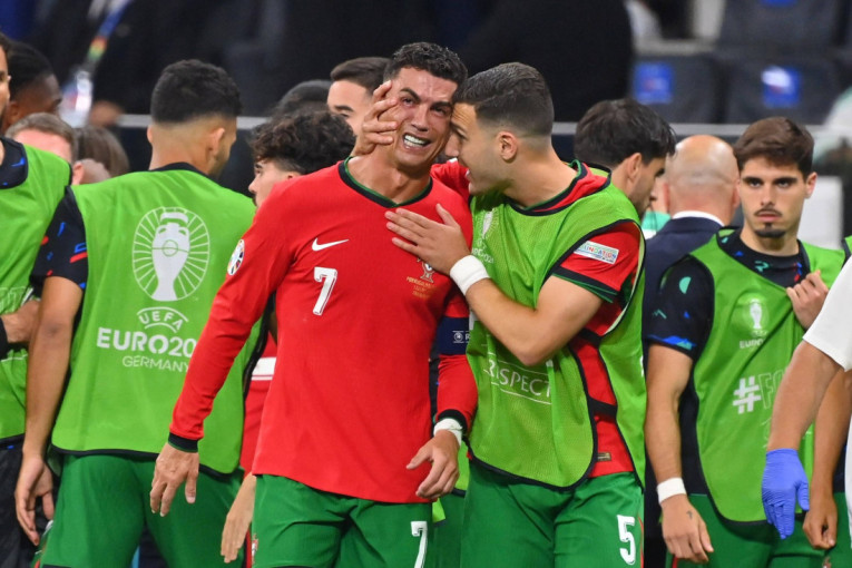 Olga Danilović slavila Ronaldove suze: Srpkinja ponosno objavila fotku sa Evropskog prvenstva, uz sliku objavila i dve moćne poruke! (FOTO)