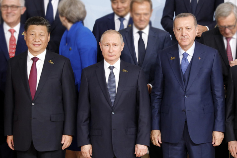 Putin se sastaje sa Si Đinpingom i Erdoganom: Razgovaraće o "važnim i osetljivim pitanjima"!