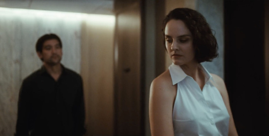 Pogledajte prvi trejler rimejka kultne erotske drame "Emanuela": Ova glumica je naslednica slavne Silvije Kristel (FOTO/VIDEO)