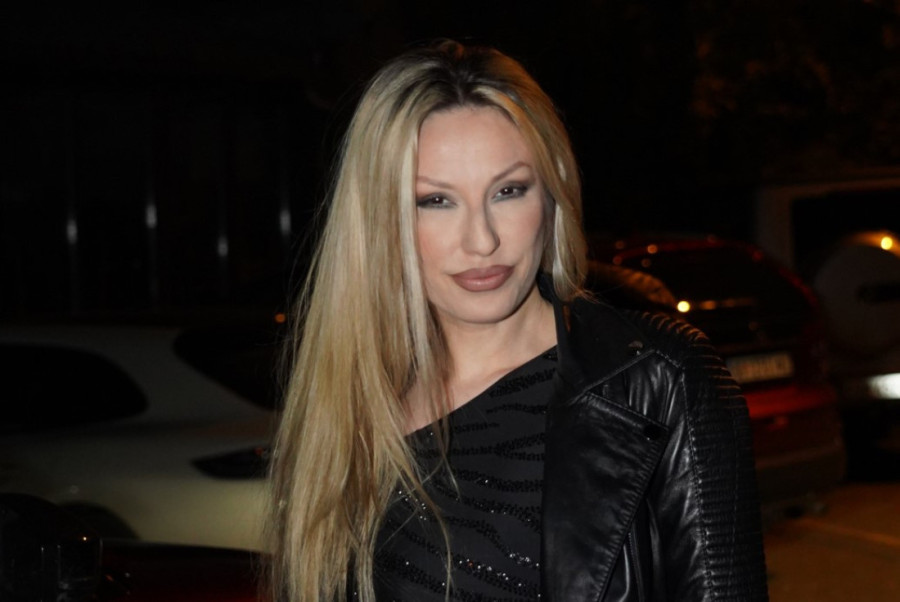 Pet godina od smrti misice: Porodica održala pomen, a Rada Manojlović se obratila veoma potresnim rečima (FOTO)