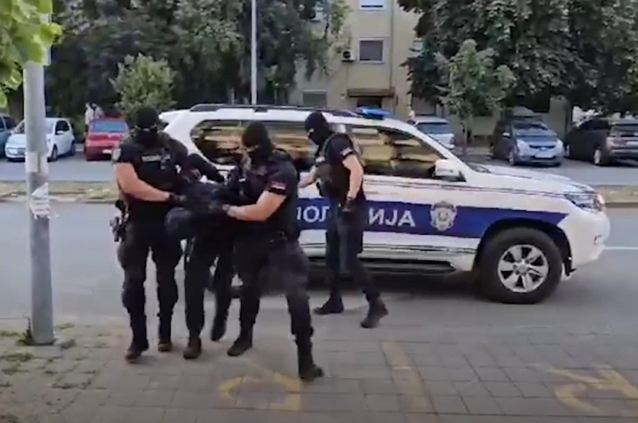 Horor na Zvezdari! Manijak vreba prolaznice - jedna stvar će vas ostaviti bez teksta!