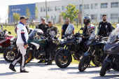 Ovo će vam spasiti život: Profesionalni trener dao savete motociklistima (FOTO/VIDEO)