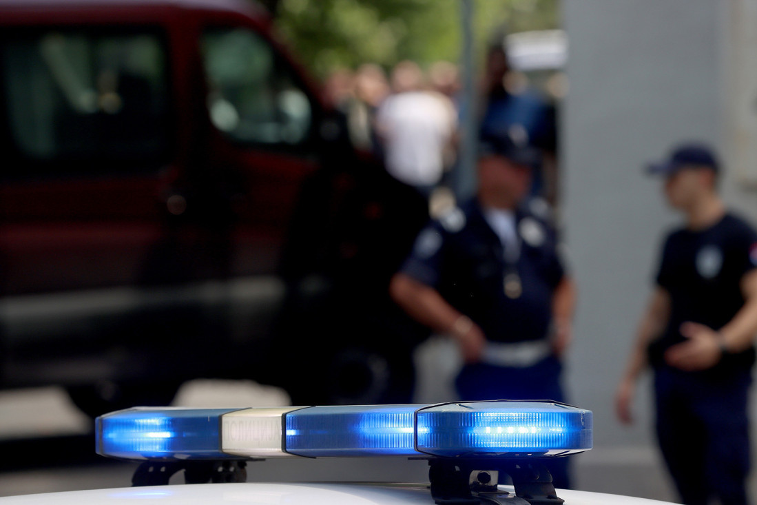 Ovako je uhapšen osumnjičeni za silovanje u taksiju: Tukao i napastvovao devojku, ona stisla panik taster (FOTO/VIDEO)