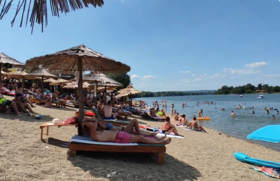 U ovom mestu u Srbiji možete letovati za 20 evra: Turisti su prosto "poludeli" za njim, ali to nije sve!