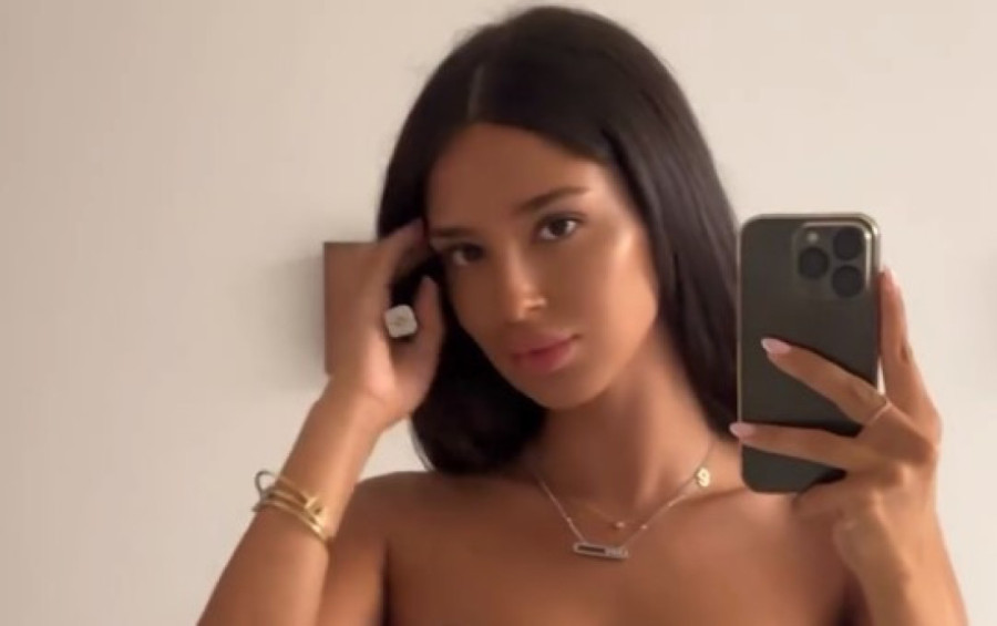 "Moja mama je bolja riba od svih nas zajedno!" Đina Džinović objavila Melininu sliku, dubok dekolte i uska haljina zapalila mreže