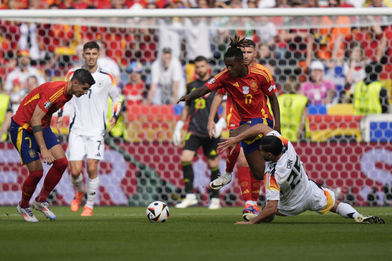 Španija - Nemačka: "Furija" ostala bez važnog igrača, ali je opasnija (FOTO)