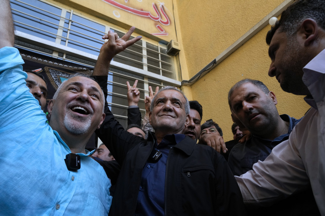 Izabran novi predsednik Irana! Ko je kandidat koji će naslediti Raisija?