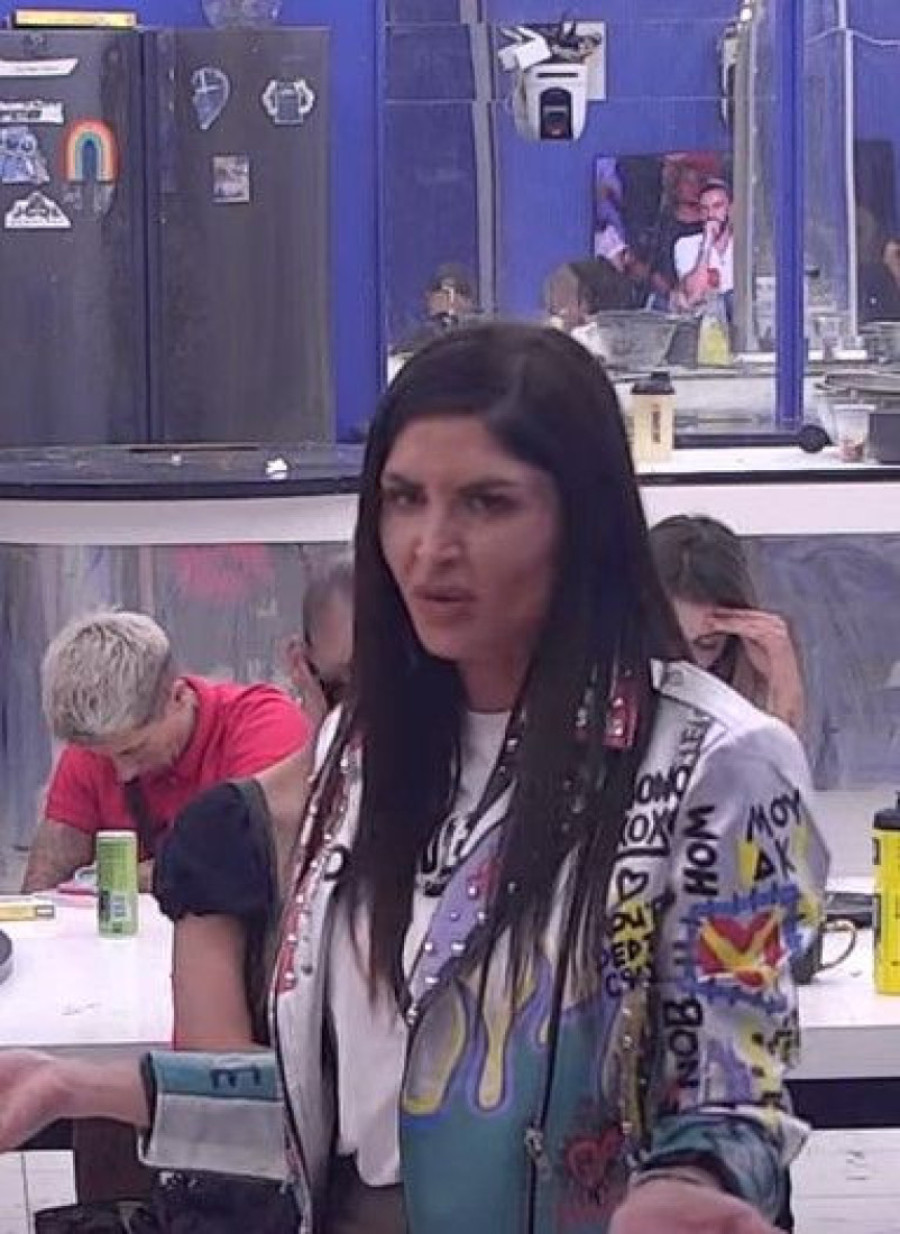 Ovo je Uroš Rajačić, s kojim „Elita" tvrdi da je Jelena prevarila Marinkovića: Zadrugar progovorio o aferi! (VIDEO)