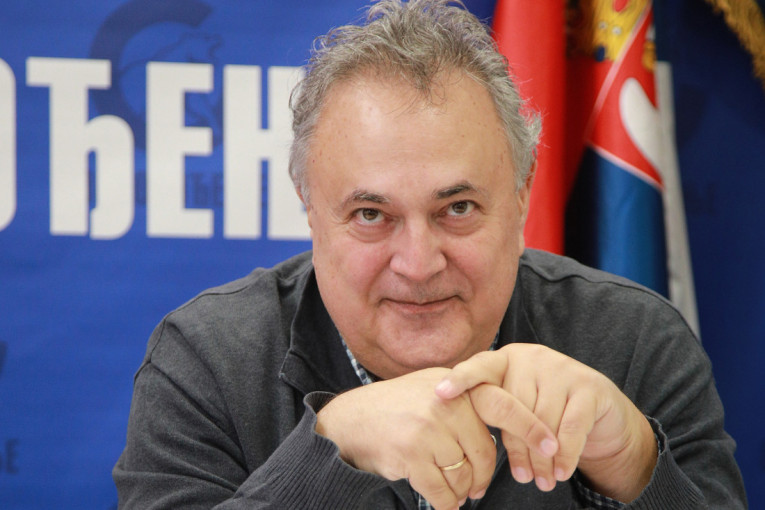 "Bio sam dobronameran": Cinični Škoro se sprda sa ubistvom Aleksandra i Danila Vučića uranijumom! (VIDEO)