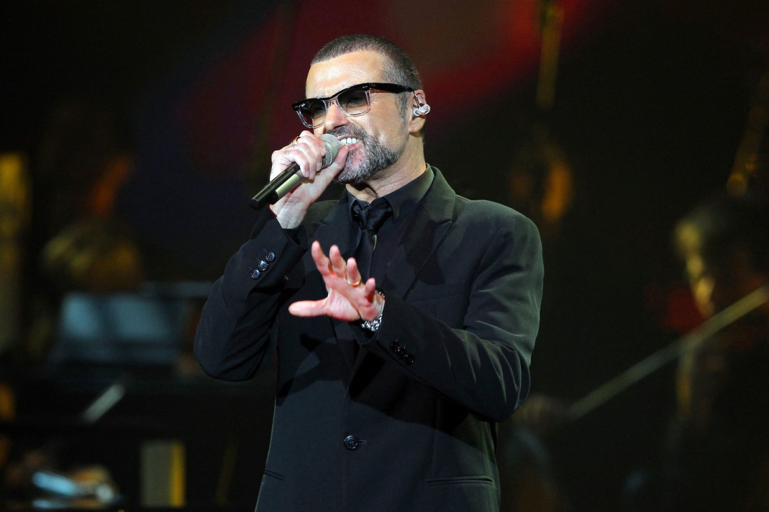 Fanovi pokojnog Džordža Majkla odsad mogu da borave u kući u kojoj je on preminuo! Evo kako ona izgleda: I bazen je dostupan javnosti (FOTO)