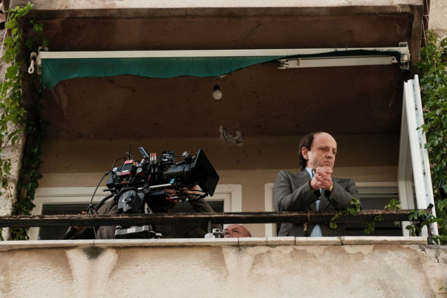 Mile Kekin neprepoznatljiv u filmu o Draženu Petroviću: Pogledajte kako izgleda u ulozi čuvenog trenera Mirka Novosela (FOTO)