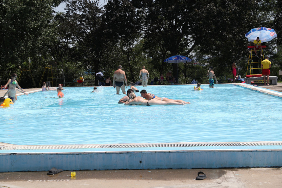 Samodoprinosom izgradili džakuzi bazen i tobogane