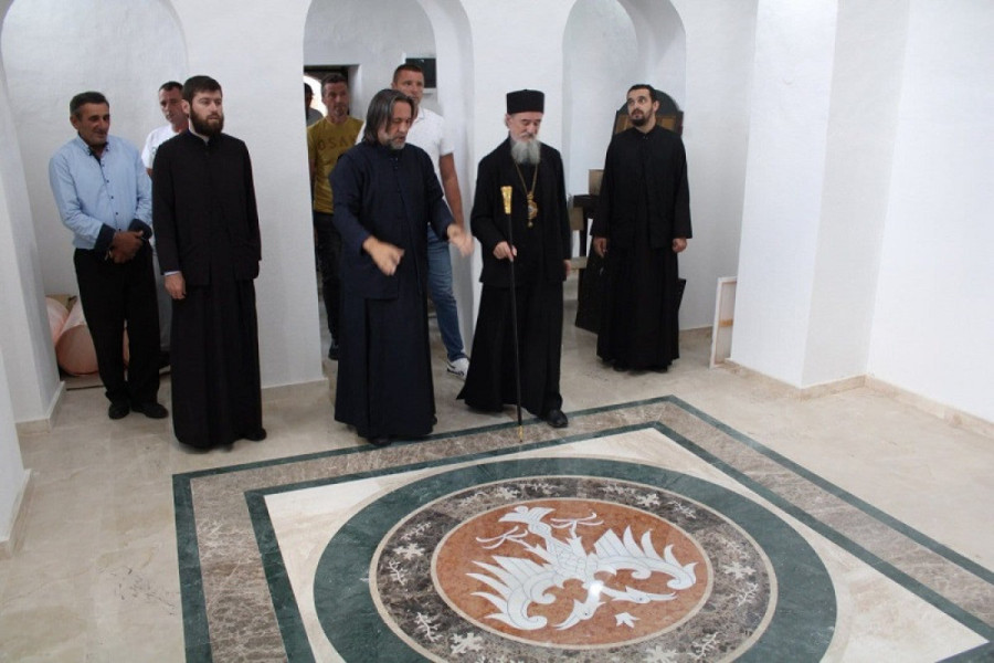 Verujući narod Prijepolja ne odustaje: Punom snagom radi se na obnovi najstarijeg parohijskog hrama (FOTO)