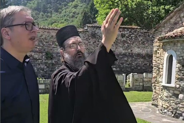 Vučić: Studenica je posebno mesto, na kojem se prepliću naša prošlost i budućnost