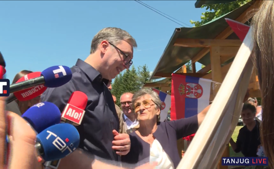 Vučić obišao rekonstruisani put Studenica-Rudno: Nema ekonomskog opravdanja, ali to je ulaganje u vas koji živite ovde, to povezuje ljude