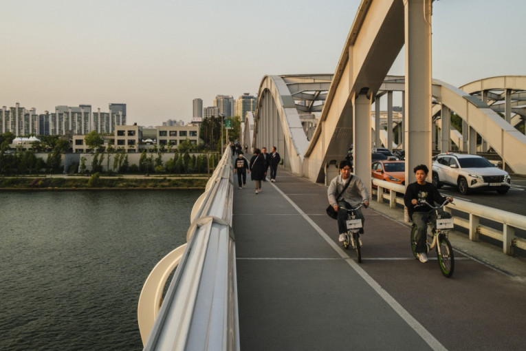 Političar za visoku stopu samoubistava muškaraca okrivio žene: Svi se odmah obrušili na njega
