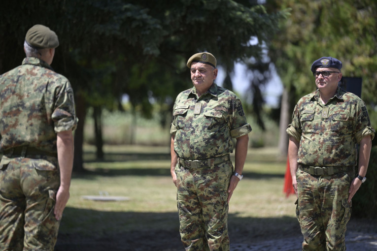 Zamenik načelnika Generalštaba Vojske Srbije obišao Tehnički opitni centar (FOTO)