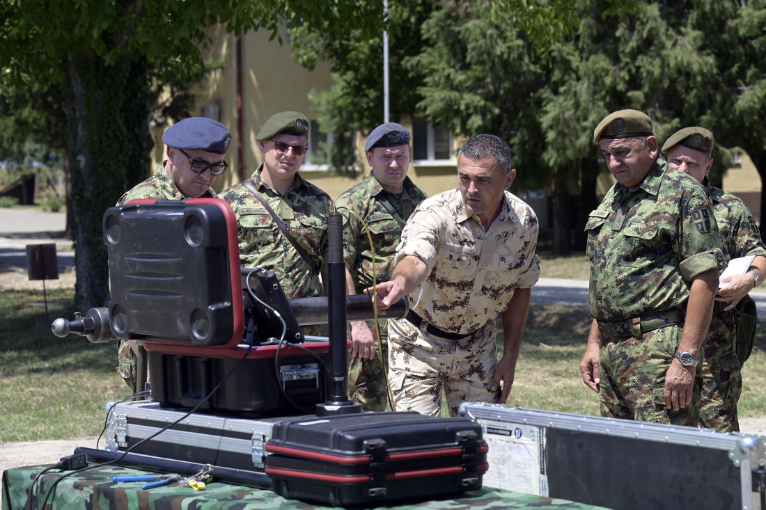 Zamenik načelnika Generalštaba Vojske Srbije obišao Tehnički opitni centar (FOTO)