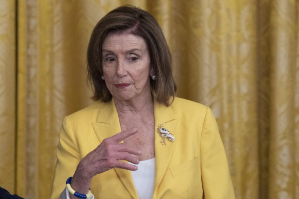 Nensi Pelosi pere ruke posle dve godine: Oni koji su znali za Bajdenovo stanje trebalo je da reaguju