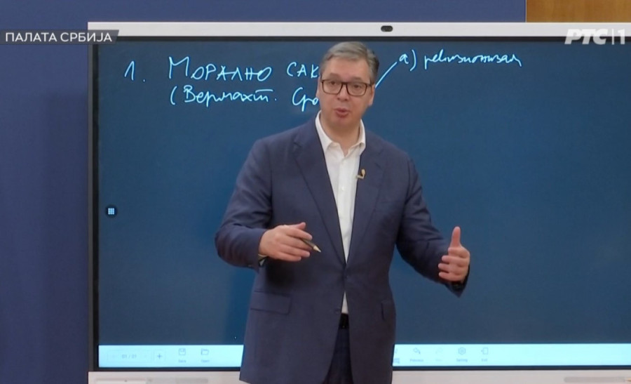 Vučić: "Nastavićemo da čuvamo mir, nećemo da ratujemo i učestvujemo u provokacijama"