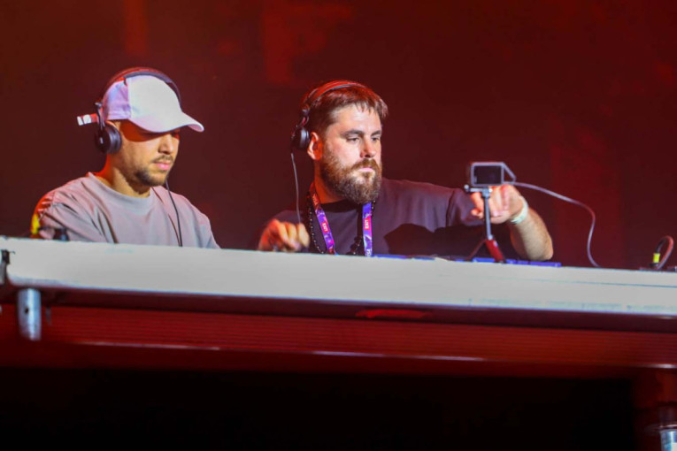 Kralj je u Areni! Karl Koks održao čas muzike na Egzitu (FOTO)