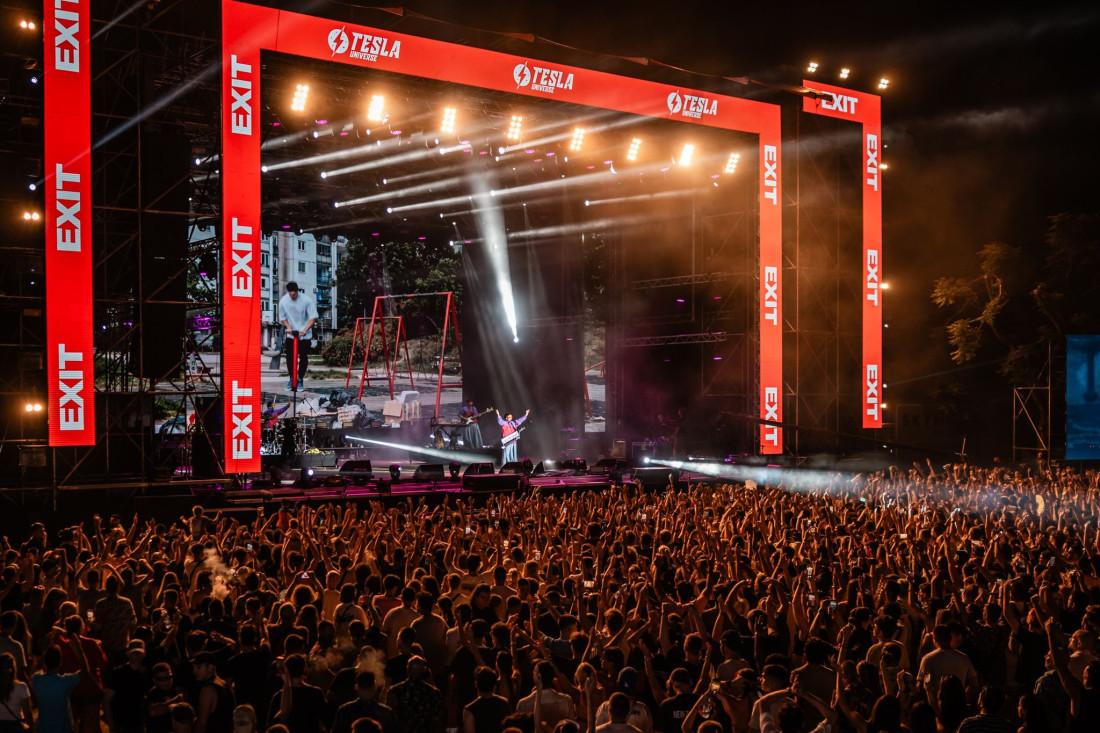 EXIT uz Gucci Mane-a i Carl Coxa okupio preko 40.000 ljudi, Tvrđavu večeras osvajaju pop-rap ikone Black Eyed Peas! (FOTO)