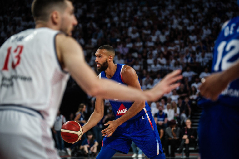 Moćni su Karijevi Orlovi! Srbija protiv NBA Francuza poslala poruku Drim timu!