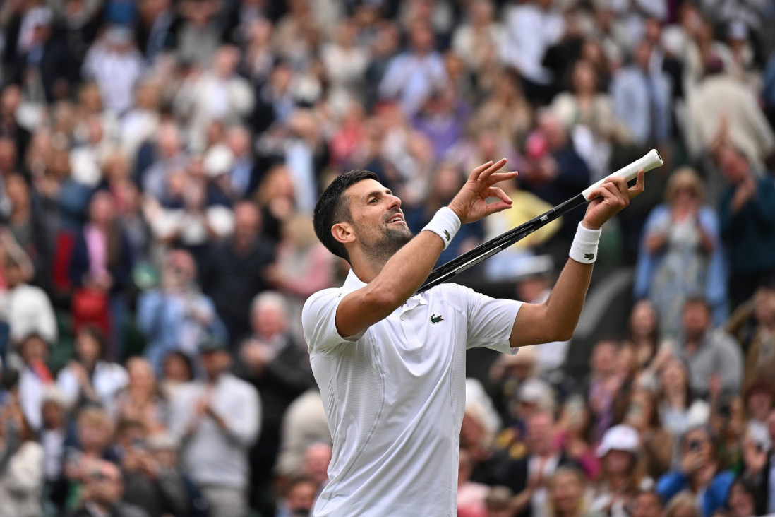 Nole pred finale Vimbldona objavio video, za svoje navijače je imao samo jednu poruku! (VIDEO)