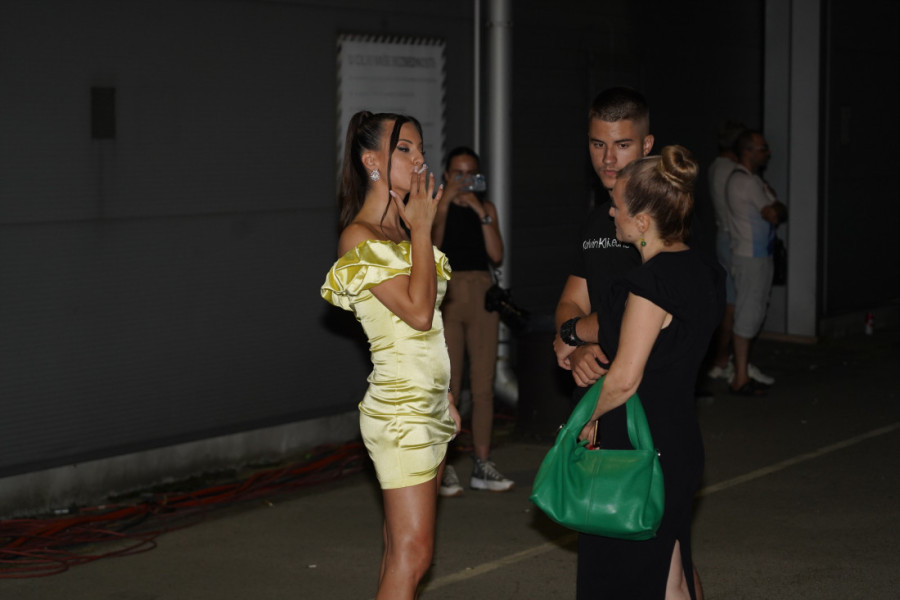 Mionin susret sa roditeljima je prošao katastrofalno: Još su ljuti i razočarani, treba i oni mene da razumeju!