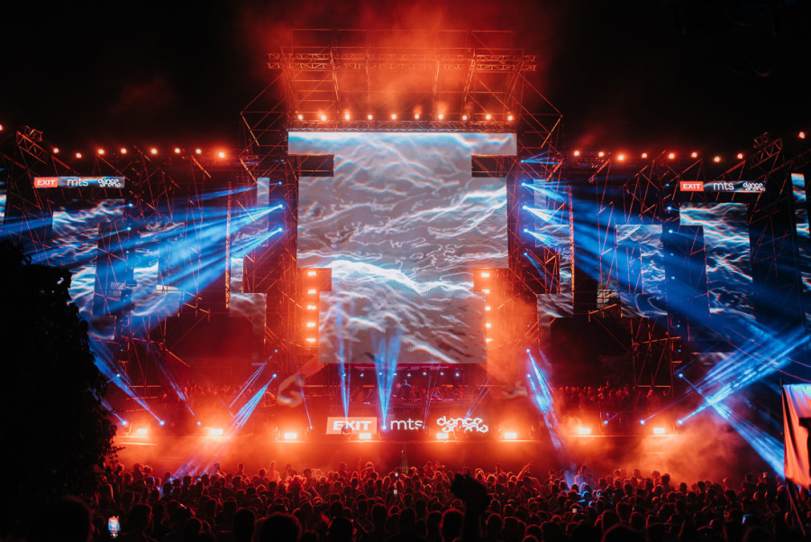 Revolucijom na Tvrđavi preko 210.000 ljudi najavilo proslavu 25 godina EXIT festivala! (FOTO/VIDEO)