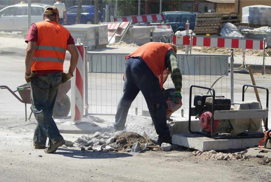 Radovi na putu: Na pojedinim deonicama biće izmena u saobraćaju!