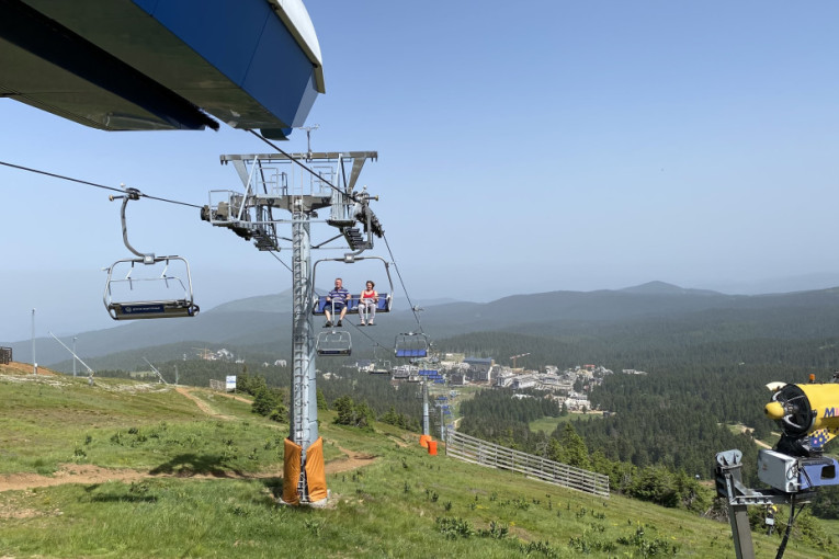 Svi pohrlili u Srbiju: Praznici doneli turistički bum, smeštaj planuo na ovim lokacijama!