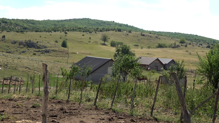Turkovići iz sela Dolići opisuju nezapamćen tornado koji je pogodio Sjenicu: "Ovo smo videli samo na filmovima" (FOTO)