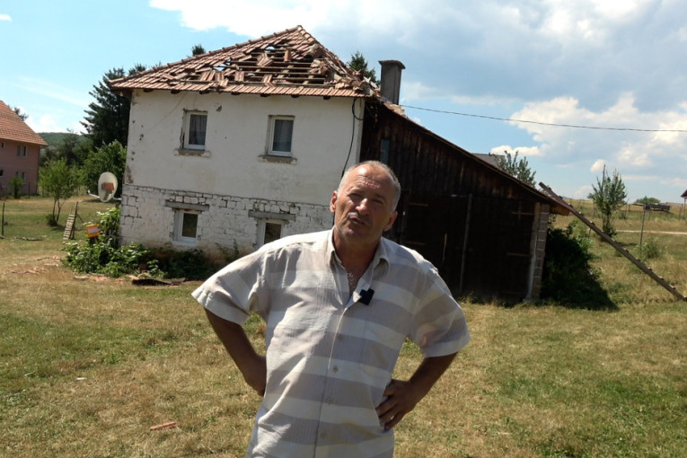 Turkovići iz sela Dolići opisuju nezapamćen tornado koji je pogodio Sjenicu: "Ovo smo videli samo na filmovima" (FOTO)