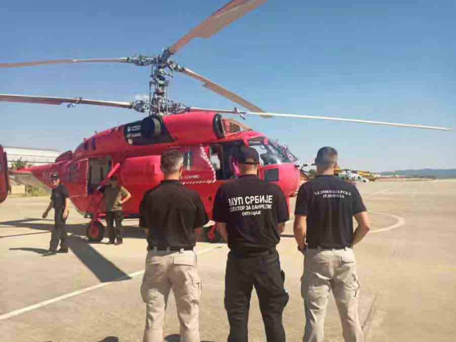 Severna Makedonija se osmi dan bori protiv požara: Pogledajte helikopter MUP-a Srbije u akciji gašenja (VIDEO)