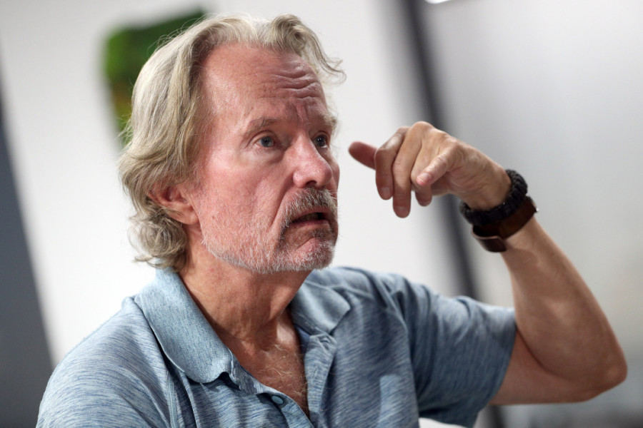 Džon Sevidž za 24sedam: Prepune fioke pištolja kojima očevi "čuvaju svoje domove", a onda ih otvore deca... (FOTO/VIDEO)