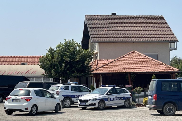 Čovek ispred čije kuće je ubijen policajac Nikola ne može da spava! "Video sam kako mu je ruka pala, znao sam da je mrtav"