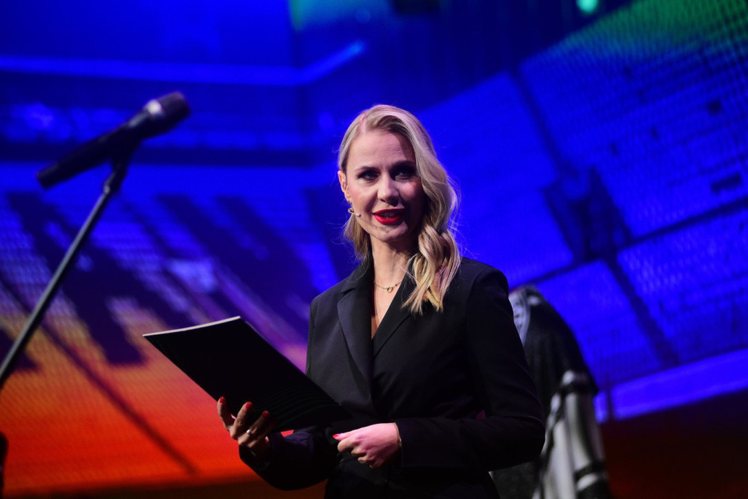 Uputili je odmah na hitnu operaciju! Voditeljka prošla agoniju: "Vi imate nešto ogromno u stomaku"