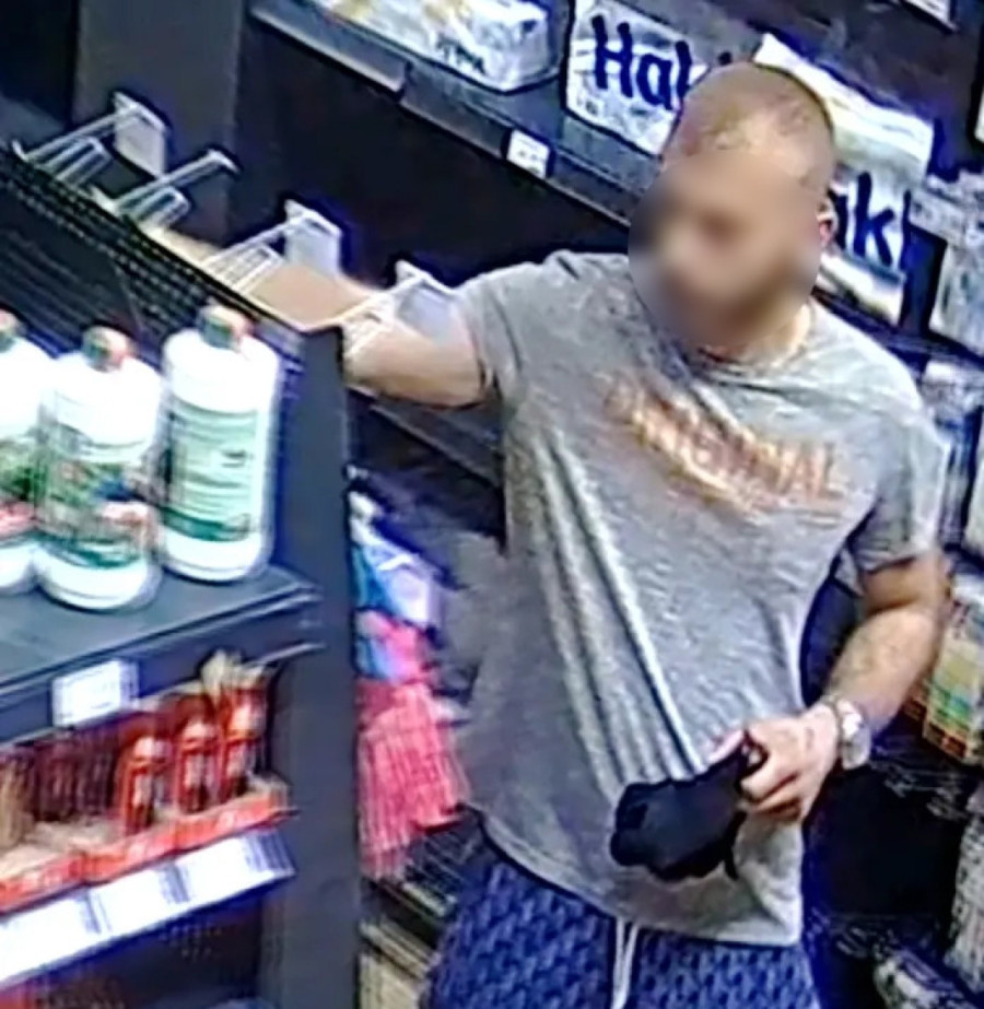 Dizajner "Rols-Rojsa" ubijen pred kućnim pragom u Nemačkoj! Muškarac osumnjičen za ubistvo pobegao u Francusku - policija ga uhapsila!