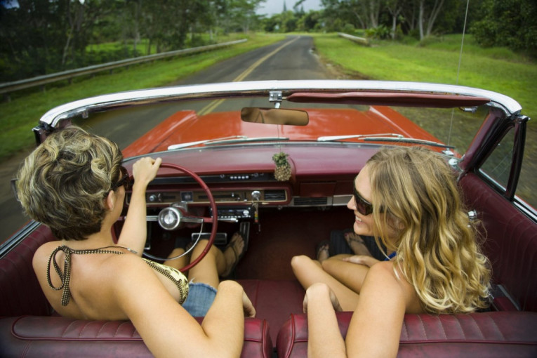 Stjuardesa otkriva putne tajne: Tri trika za što komforniji odmor (VIDEO)